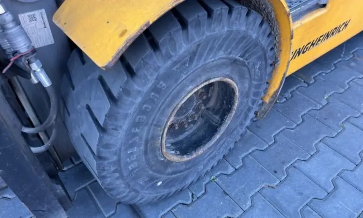 Вилочный погрузчик Jungheinrich TFG430s 2019 года кабина телескопические вилы - фото № 9