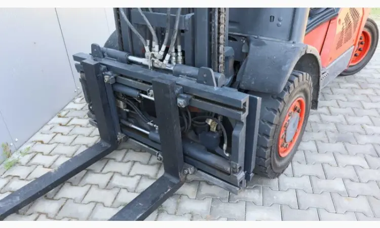 Дизельный погрузчик Linde H40D 2015 года кабина - фото № 4