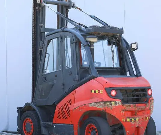Дизельный погрузчик Linde H40D 2015 года кабина - фото № 5