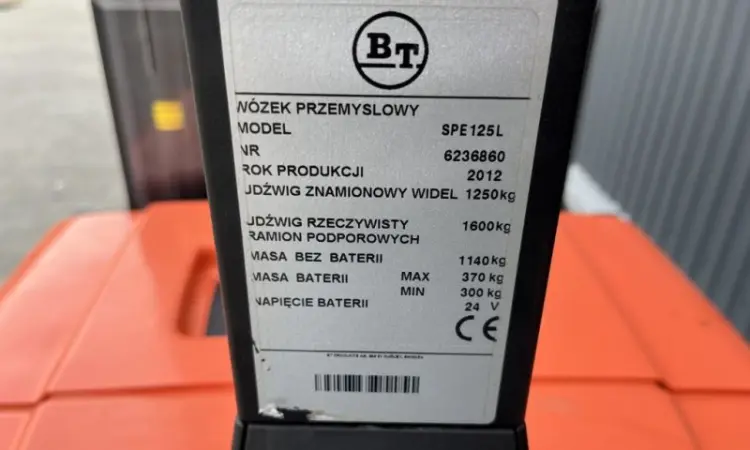 Поводковый штабелер BT SPE125L 4.5м. подъем акб 88% 1438 мг - фото № 4