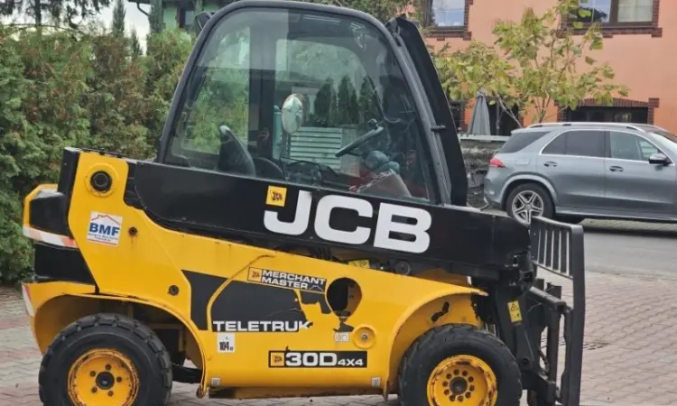 Дизельный погрузчик 3т. JCB tlt30d 4x4 полный привод 1245 мч 2018 года - фото № 1