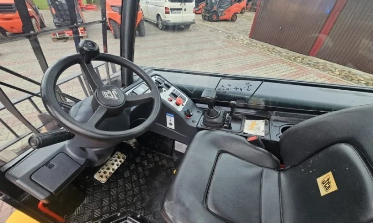 Дизельний навантажувач 3т. JCB tlt30d 4x4 повноприводний 1245 мг 2018 року - фото № 6