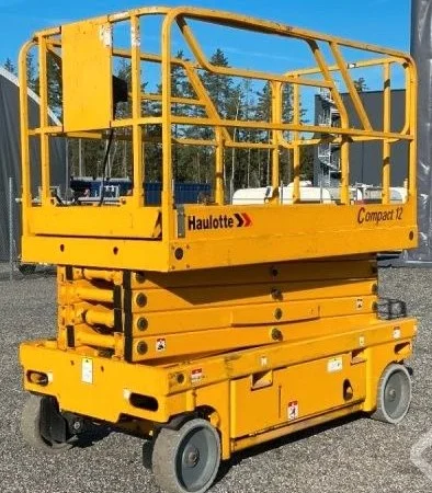 Ножичний підйомник Haulotte Compact 12 акб 2022 року 75 мотогодин - фото № 1