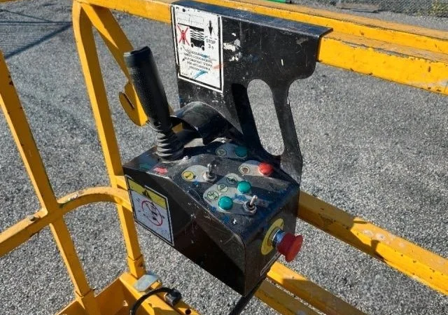 Ножичний підйомник Haulotte Compact 12 акб 2022 року 75 мотогодин - фото № 5