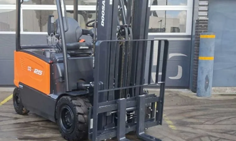 Новий електронавантажувач Doosan B25X-7 Plus (Корея) 2023р 4.7м - фото № 4