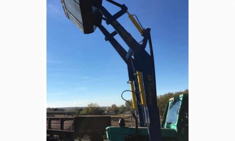 КУН Фронтальный погрузчик М-Техник1200 - фото № 4