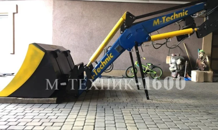 Кун. быстросъёмный погрузчик "М-Техник1600" (швидкоз`ємний навантажувач) - фото № 2