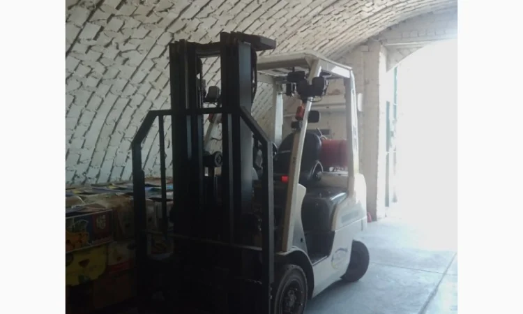 Навантажувач UNICARRIERS - фото № 2