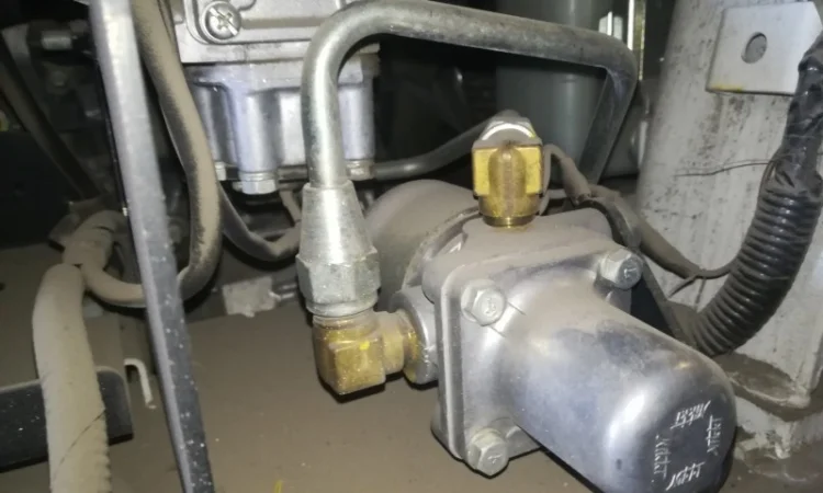 Навантажувач UNICARRIERS - фото № 3