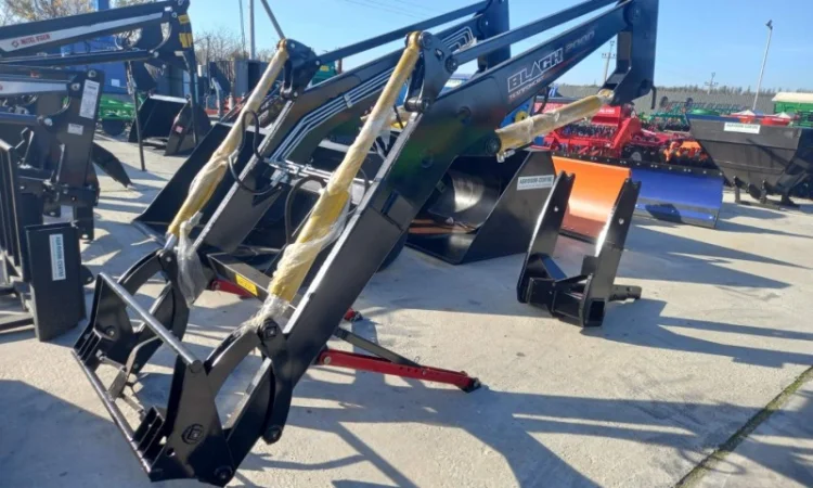 Навантажувач фронтальний BLACK-2000 - фото № 1