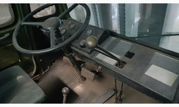 Львовский автопогрузчик навантажувач 5т б/у - фото № 5