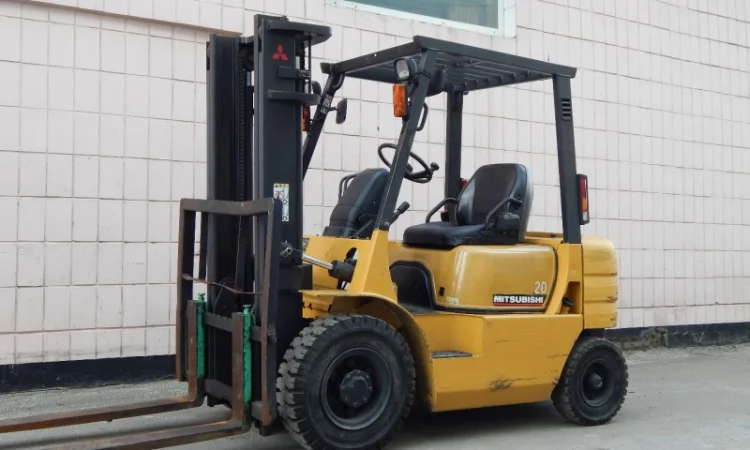 Вилочный погрузчик бу Mitsubishi FG20 - фото № 1