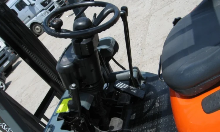 Вилочный погрузчик Toyota 6FG18 на 1.35 тонн - фото № 7