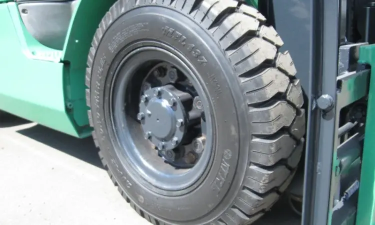 Дизельный погрузчик Mitsubishi KFD25T-F18C на 2.5 тонны - фото № 10