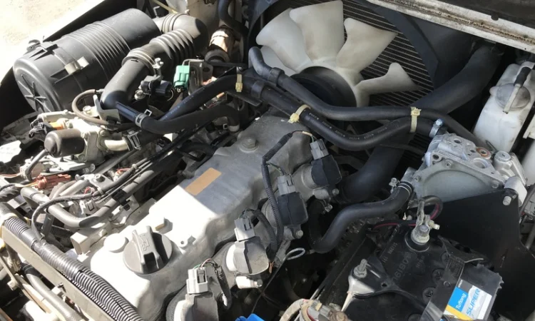 Газ-бензиновый вилочный автопогрузчик Nissan с полукабиной и печкой - фото № 2