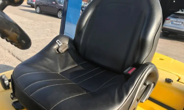 Бензиновый вилочный автопогрузчик Nissan UGL02A30 на спарке грузоподъёмностью 3 тонны - фото № 7