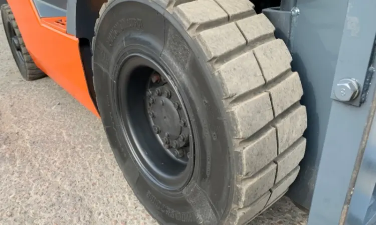 Вилочний навантажувач Toyota 02-7FG18 на 1.8 тонни - фото № 10