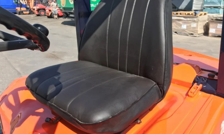 Вилочный автопогрузчик Toyota грузоподъёмностью 2 тонны - фото № 6