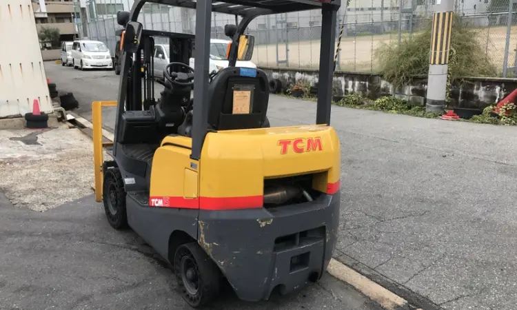 Вилочний навантажувач TCM FHGE15T4 з щоглою триплекс та бiчним зсувом - фото № 4
