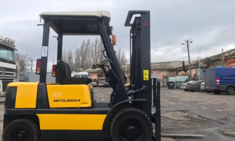 Бензиновый погрузчик Mitsubishi FG23-F17A с автоматической коробкой передач и мачтой 3.5 м - фото № 7