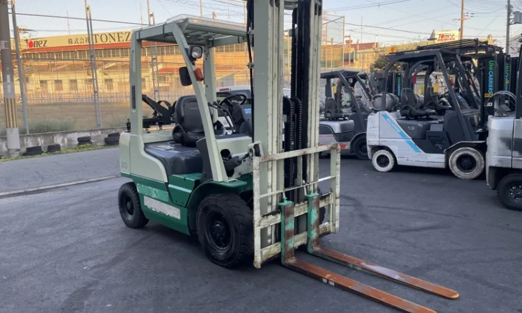 Вилковий автопогрузчик Nissan, вагонник з щоглою 5.15 метри. 2015 року. Модель: P1F2A20D - фото № 6