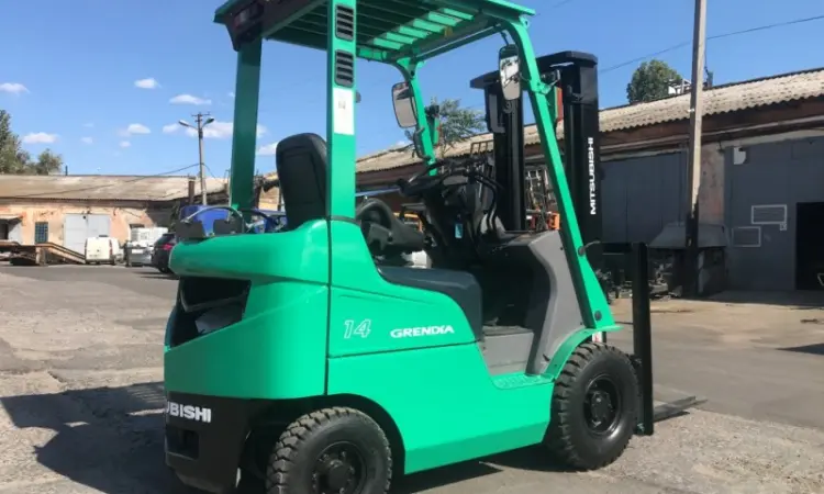 Газ-бензиновый вилочный погрузчик Mitsubishi FGE14T-F34 год выпуска 2015, новая резина - фото № 5