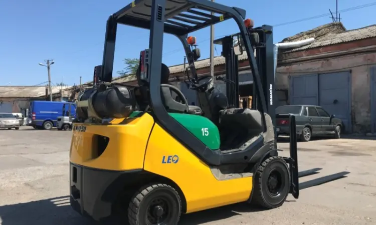 Газовый автопогрузчик Komatsu FG15HT-20 грузоподъёмностью 1.5 тонны - фото № 1