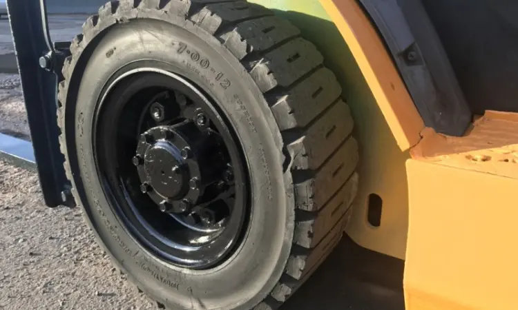 Бензиновый погрузчик Mitsubishi FG25T-F17D грузоподъёмностью 2.5 тонны - фото № 7