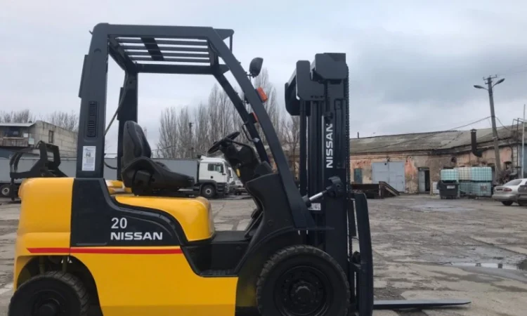 Газ-бензиновый вилочный погрузчик Nissan PL02A20W на 2 тонны - фото № 5
