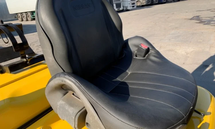 Вилочный автопогрузчик Nissan газ-бензиновый - фото № 9