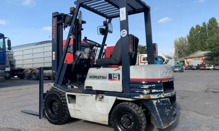 Вилочный автопогрузчик/автонавантажувач Komatsu с двигателем Toyota 5K - фото № 4
