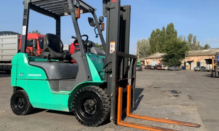 Вилочный автопогрузчик/автонавантажувач Mitsubishi, газ-бензин - фото № 5