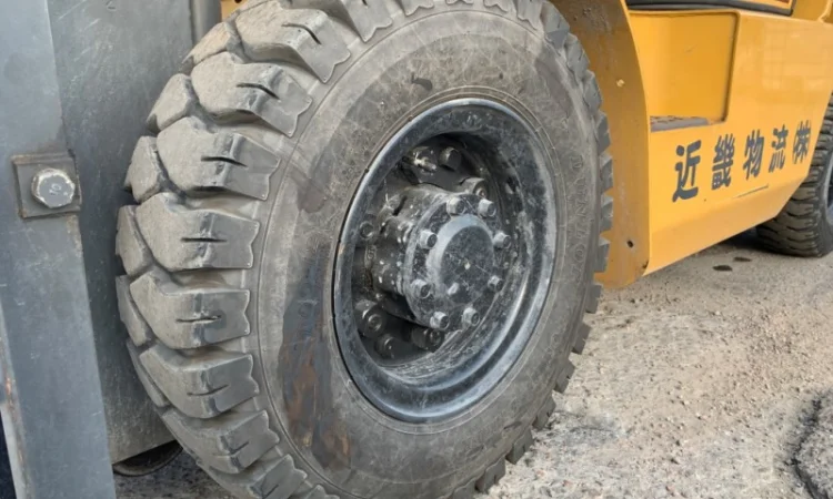 Вилочный автопогрузчик/автонавантажувач Mitsubishi в родной краске - фото № 8