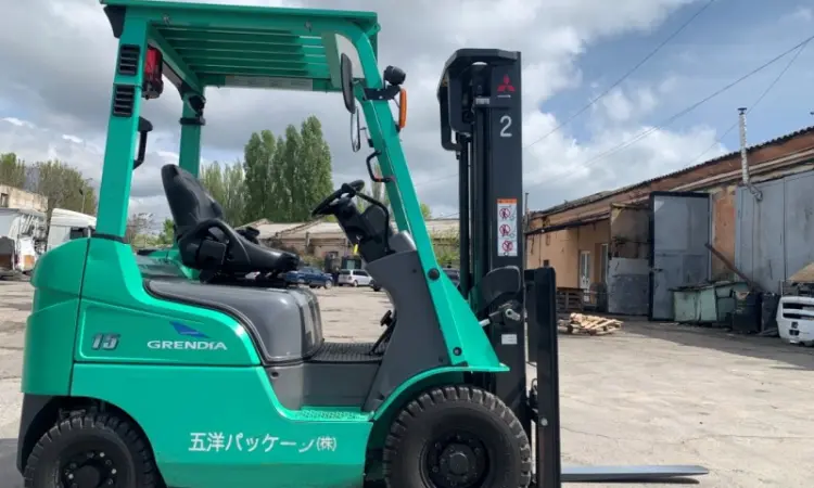 Вилковий автонавантажувач Mitsubishi на 1.5 тонни, 2020 року, на пневмошинах - фото № 5