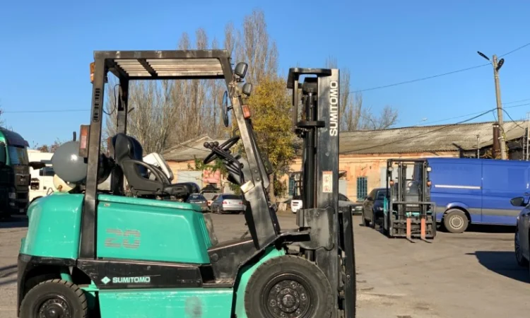 Вилочный газ-бензиновый автопогрузчик Sumitomo с боковым смещением - фото № 1