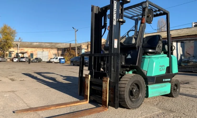 Вилочный газ-бензиновый автопогрузчик Sumitomo с боковым смещением - фото № 3