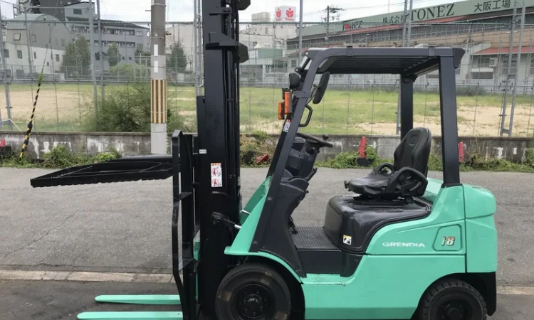 Вилочный дизельный автопогрузчик Mitsubishi со стабилизатором груза - фото № 2