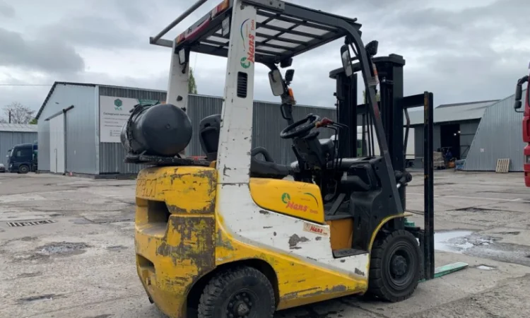 Вилочный погрузчик TCM FG15T9H с кареткой бокового смещения - фото № 4