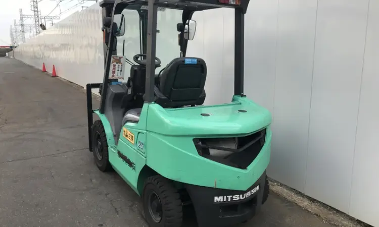 Бензиновый вилочный автопогрузчик Mitsubishi с боковым смещением. Модель: FG25D-F17D - фото № 4