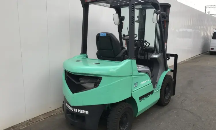 Бензиновый вилочный автопогрузчик Mitsubishi с боковым смещением. Модель: FG25D-F17D - фото № 5