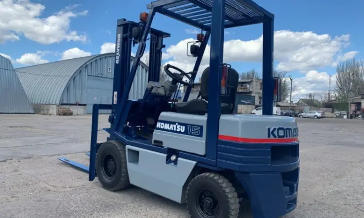 Вилочный бензиновый автопогрузчик Komatsu с двигателем Toyota 5K - фото № 6