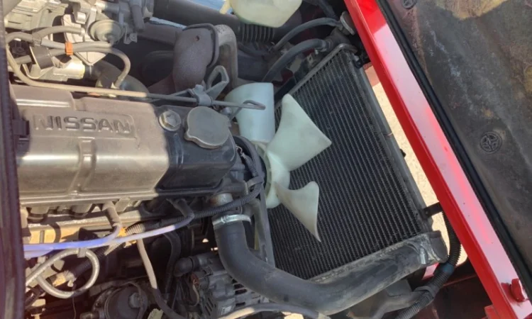 Вилочный бензиновый автопогрузчик Nissan с мачтой на 4 метра - фото № 10