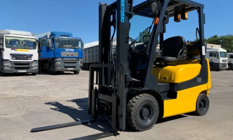 Газовый вилочный автопогрузчик Sumitomo (Mazda) с боковым смещением - фото № 1