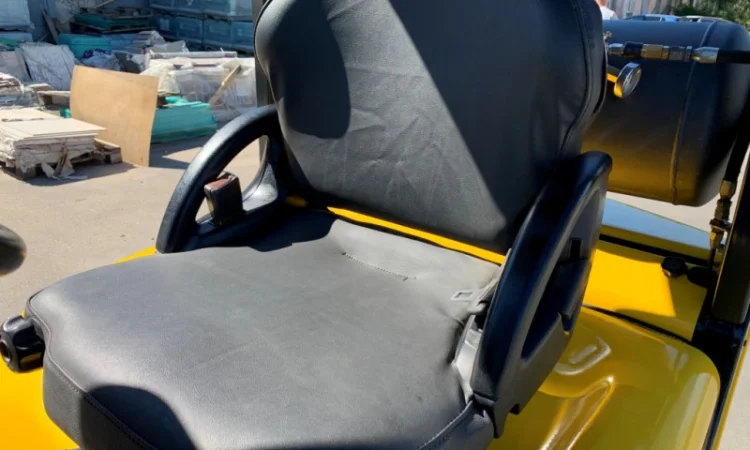 Газовый вилочный автопогрузчик Sumitomo (Mazda) с боковым смещением - фото № 9