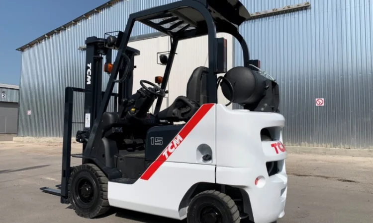 Газ-бензиновий вилочний автонавантажувач TCM. Модель: FGE15T15. 2018 року випуску - фото № 5