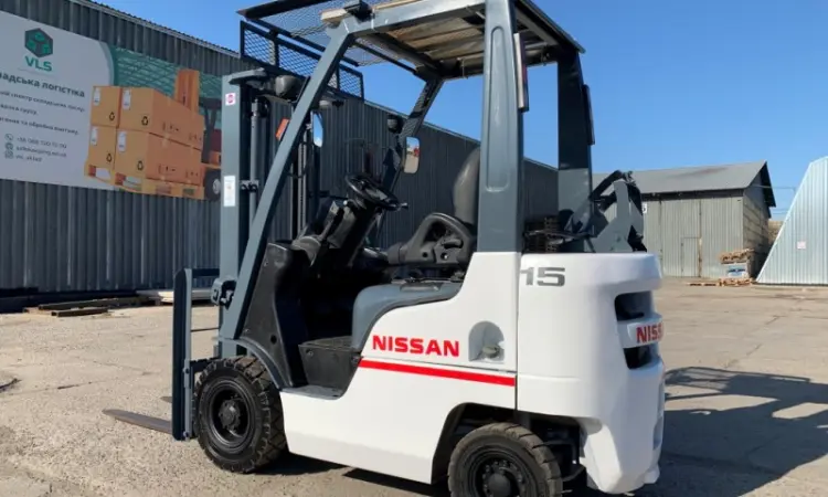 Вилочний навантажувач Nissan P1F1A15D газ-бензиновий - фото № 2