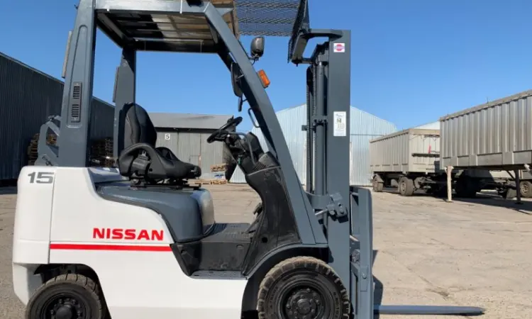Вилочний навантажувач Nissan P1F1A15D газ-бензиновий - фото № 5