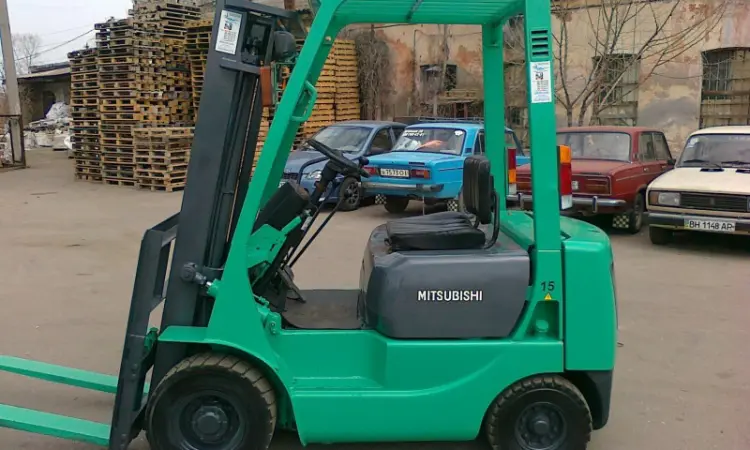 Вилочный дизельный автопогрузчик Mitsubishi на 1.5 тонны - фото № 2