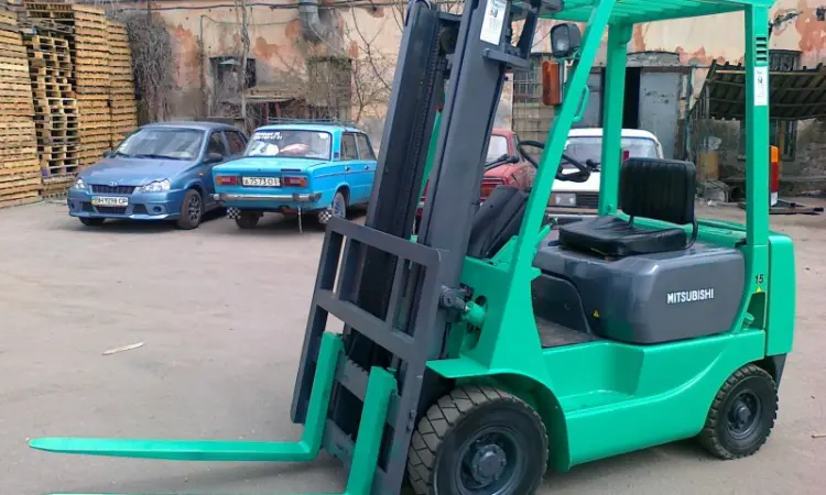 Вилочный дизельный автопогрузчик Mitsubishi на 1.5 тонны - фото № 4
