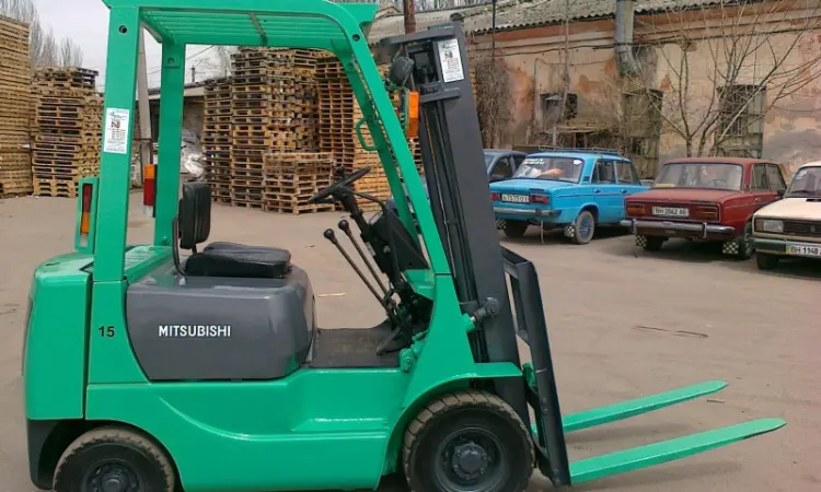 Вилочный дизельный автопогрузчик Mitsubishi на 1.5 тонны - фото № 5